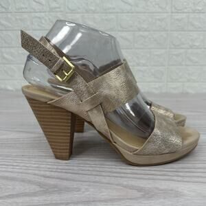 CL by Laundry Heeled Sandals SZ 7.5 Gold Buckled Ankle Strap Cone Heel Slingback